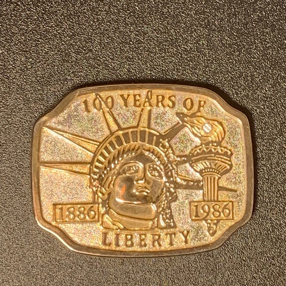 Vintage Statue Of Liberty Belt Buckle - Picture 3 of 7